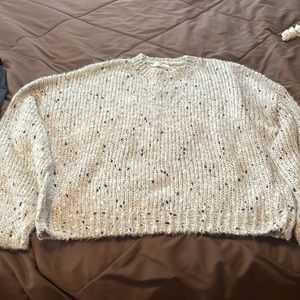 Ladies grey knit sweater. XL